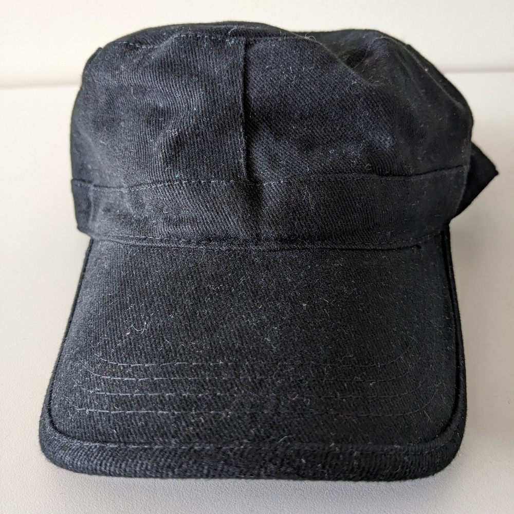 Military style cap